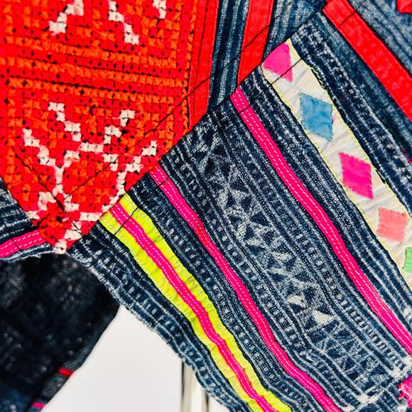 Vintage Hmong Indigo Blue Neon Red Embroidered Cotton Tribal Vest - Picture 7 of 9
